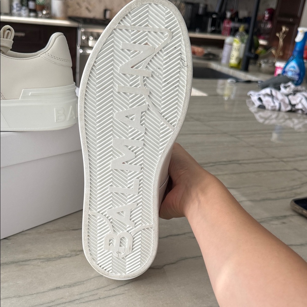 Balmain White/Silver Branded Shoe - Picture 7 of 8